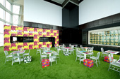 Andy Warhol Café<br>©/®/TM The Andy Warhol Foundation for the Visual Arts, Inc.